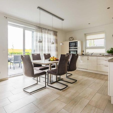 Luxus_Ferien_Villa Amici Goehren-Lebbin Ngoại thất bức ảnh